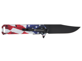 Smith & Wesson America's Heroes Folding Knife 3.40 Inch Black US Flag Handle