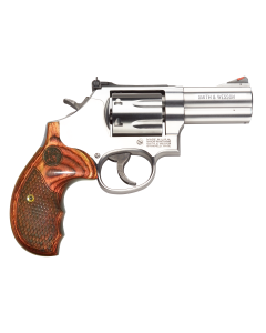 Smith & Wesson 686 Plus Deluxe  357 Mag 3 7 rd Wood/Stainless