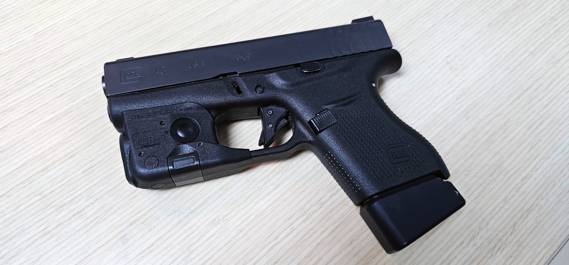 Streamlight TLR-6